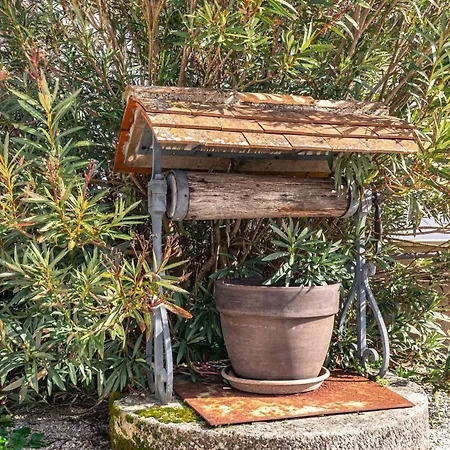 Maison Agreable Avec Jardinet Сasa de vacaciones *